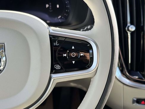 New 2026 Volvo V60 B5 Cross Country Plus w/ Climate Package image 9