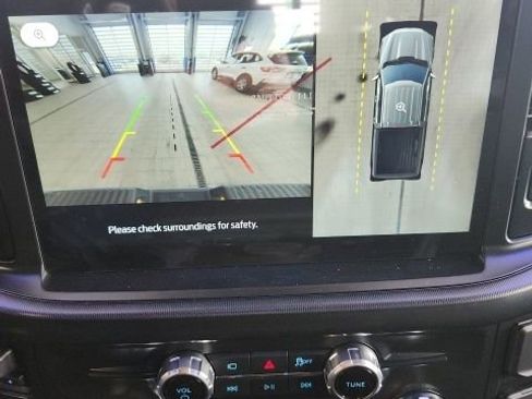 New 2026 Ford F150 Lariat w/ Equipment Group 502A High image 52