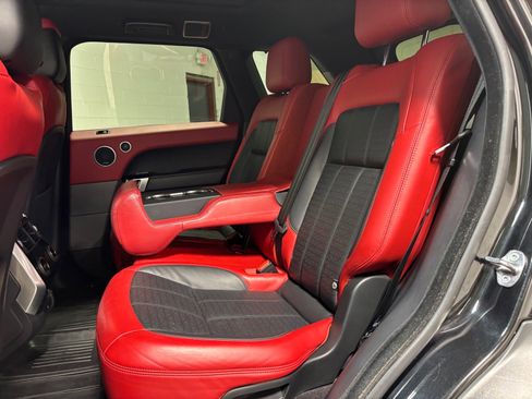 Used 2019 Land Rover Range Rover Sport HSE Dynamic AWD/4WD image 28