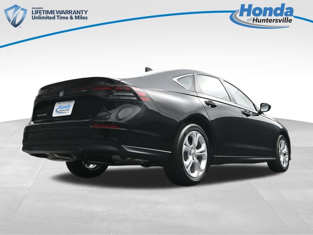 New 2026 Honda Accord LX image 30