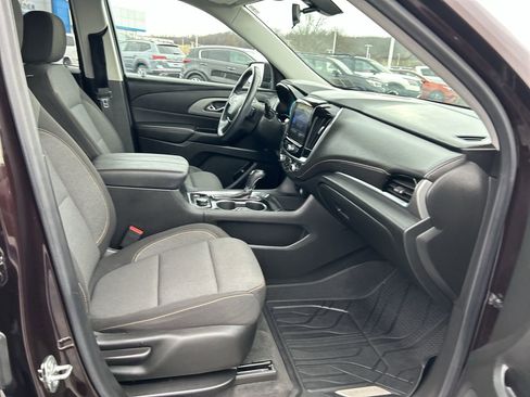 Used 2020 Chevrolet Traverse LT w/ LPO, Floor Liner Package image 14