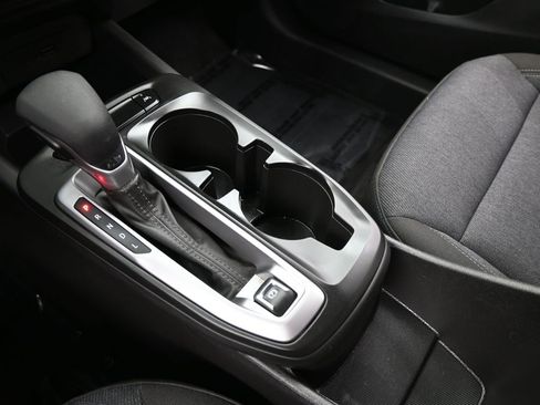 Used 2024 Chevrolet Trax LS w/ LS Convenience Package image 8