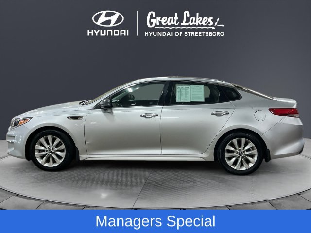 Used 2016 Kia Optima EX w/ Premium Package FWD image 2