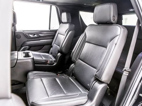 Used 2021 GMC Yukon Denali w/ LPO, Illumination Package RWD image 31