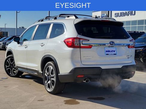 New 2026 Subaru Ascent Limited image 3