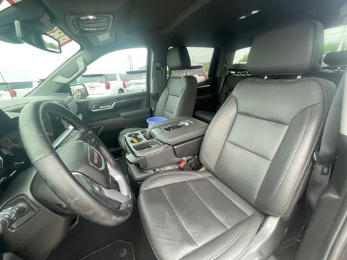 Used 2026 GMC Sierra 1500 SLT AWD/4WD image 21
