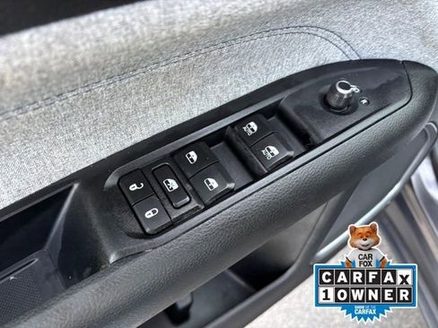 Used 2022 Jeep Compass Latitude image 24