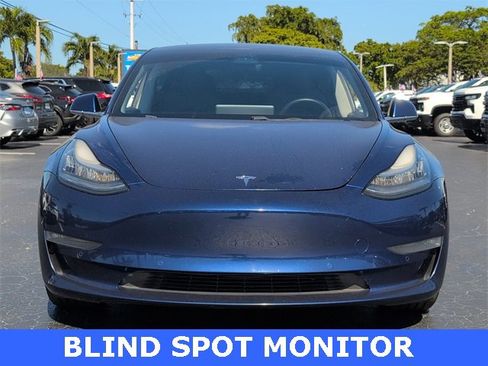 Used 2019 Tesla Model 3 Long Range image 2