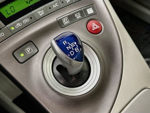 Used 2012 Toyota Prius Two FWD image 16