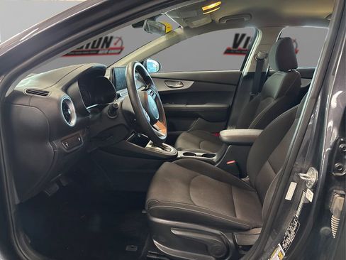 Certified 2023 Kia Forte LXS image 9