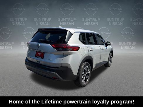 Used 2023 Nissan Rogue SV AWD/4WD image 6