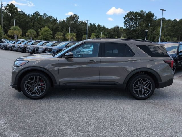 Used 2026 Ford Explorer ST RWD image 7