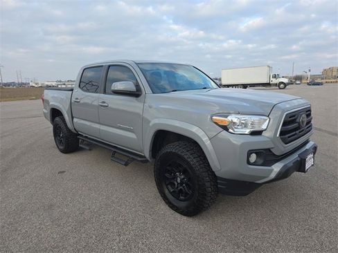 Used 2019 Toyota Tacoma SR5 image 15