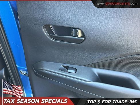 Used 2021 Nissan Kicks S FWD image 34