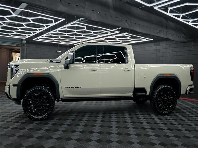 New 2026 GMC Sierra 2500 AT4 w/ AT4 Premium Plus Package AWD/4WD image 17
