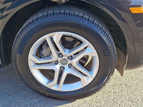 Used 2018 Audi Q5 2.0T Premium Plus w/ Premium Plus Package image 27