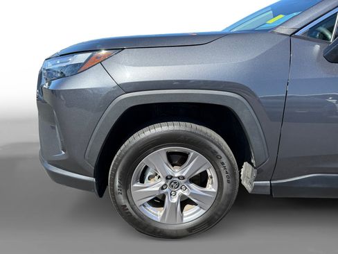 Used 2025 Toyota RAV4 LE AWD/4WD image 9