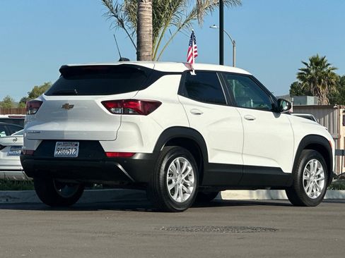 Certified 2024 Chevrolet TrailBlazer LS w/ LS Confidence Package FWD image 4