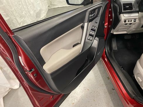 Used 2014 Subaru Forester 2.5i Touring image 13