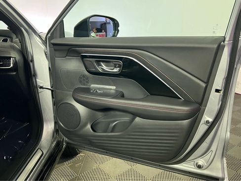 Used 2025 Acura ADX A-Spec image 25