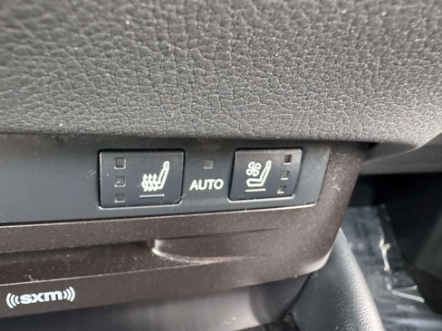 Used 2021 Lexus ES 250 w/ Premium Package AWD/4WD image 32
