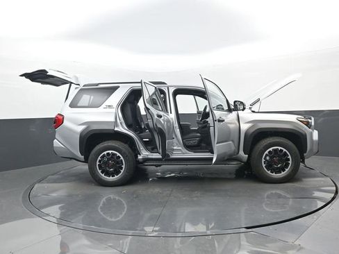 New 2026 Toyota 4Runner TRD Off-Road Premium image 32