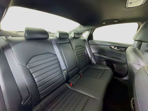 Used 2024 Kia Forte GT-Line w/ GT-Line Premium Package FWD image 32