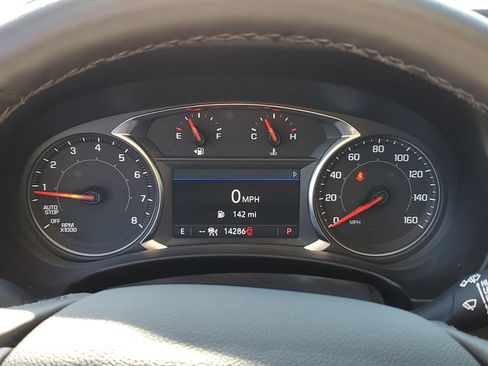 Used 2024 GMC Terrain SLT w/ LPO, Floor Liner Package AWD/4WD image 23