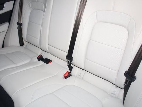 New 2026 Jaguar F-PACE R-Dynamic S image 22