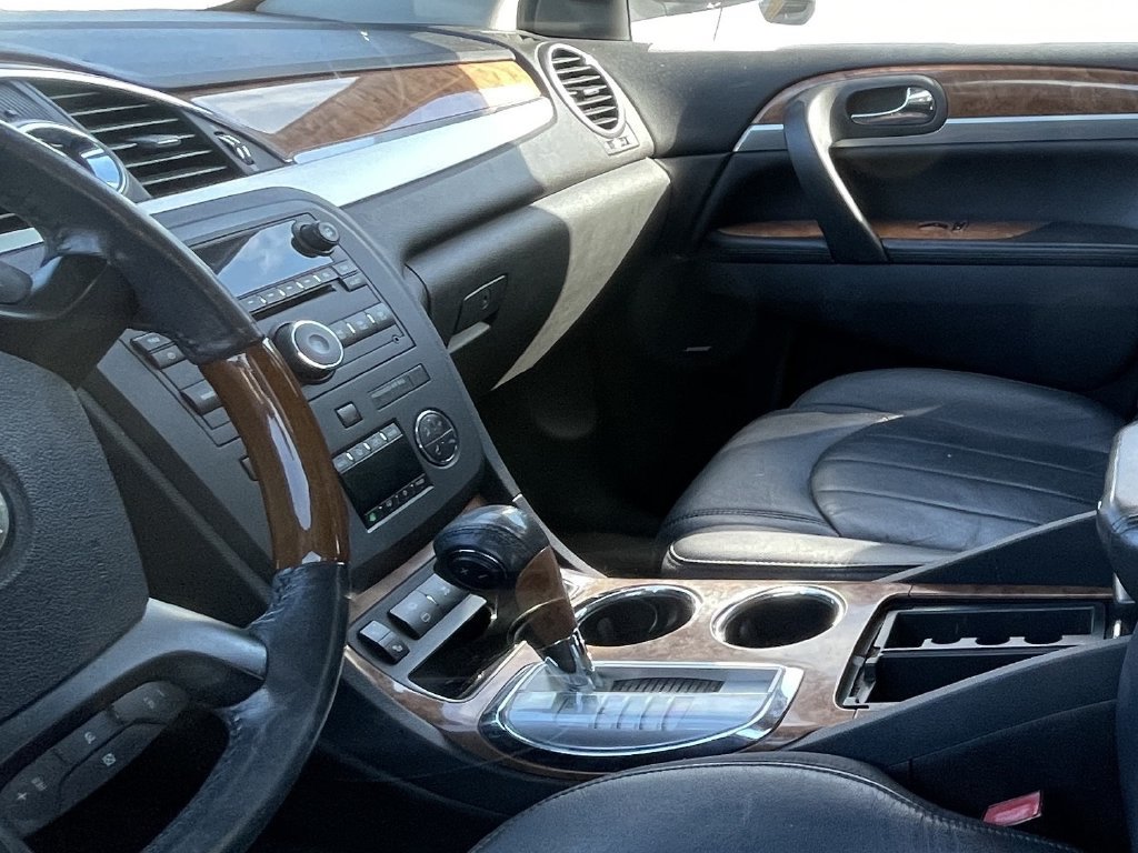 Used 2011 Buick Enclave CXL AWD/4WD image 9