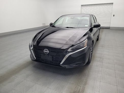 Used 2023 Nissan Altima 2.5 SV image 15