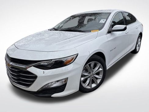 Used 2025 Chevrolet Malibu LT image 8