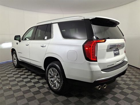 Used 2023 GMC Yukon Denali image 9
