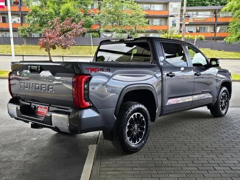 Used 2025 Toyota Tundra SR5 w/ TRD Off-Road Package AWD/4WD image 5