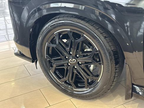 New 2026 INFINITI QX80 4WD w/ Sport Exterior Package image 24