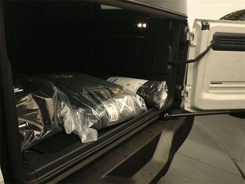 New 2026 Ford Bronco Outer Banks image 23