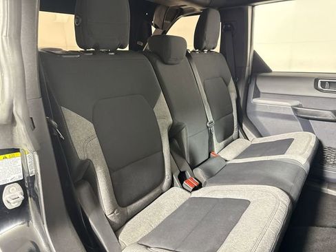 Used 2023 Ford Bronco Big Bend image 15