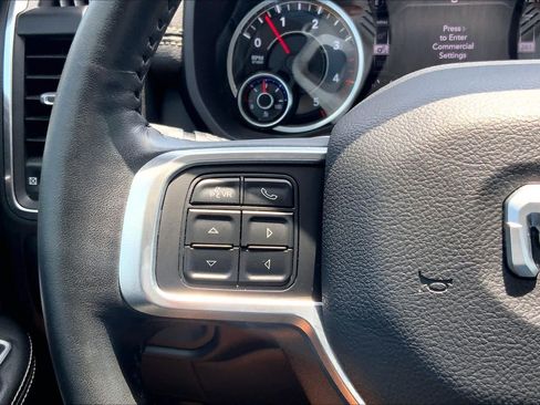 Used 2022 RAM 2500 Laramie AWD/4WD image 24