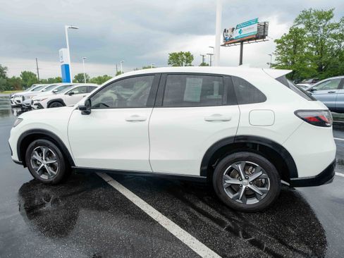 Used 2024 Honda HR-V EX-L image 4