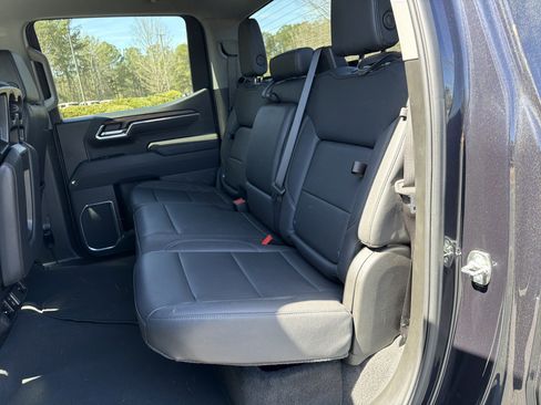 Used 2025 GMC Sierra 1500 SLT image 20