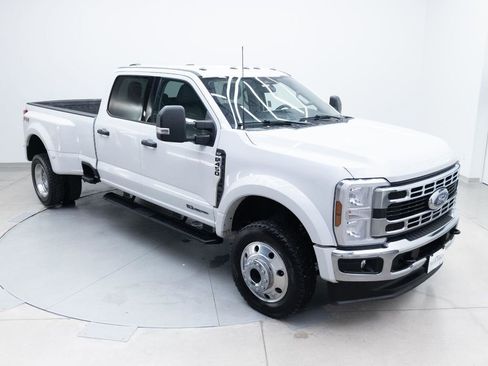 Used 2024 Ford F450 XLT w/ FX4 Off-Road Package AWD/4WD image 73