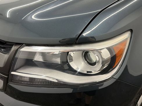 Used 2017 Chevrolet Colorado Z71 AWD/4WD image 11
