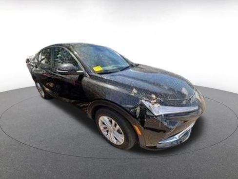 Used 2025 Buick Envista Preferred image 1