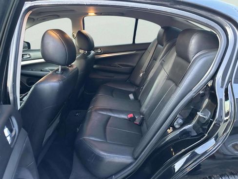 Used 2011 INFINITI G37 x w/ Sport Appearance Package image 16