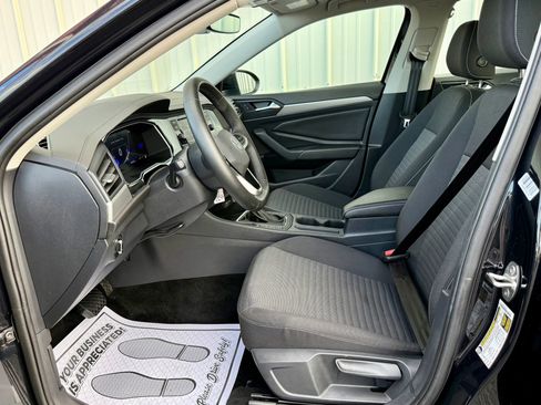 Used 2024 Volkswagen Jetta S image 29