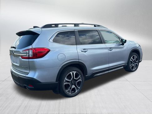 Used 2024 Subaru Ascent Limited AWD/4WD image 12