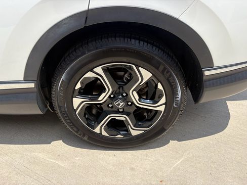 Certified 2019 Honda CR-V Touring image 38