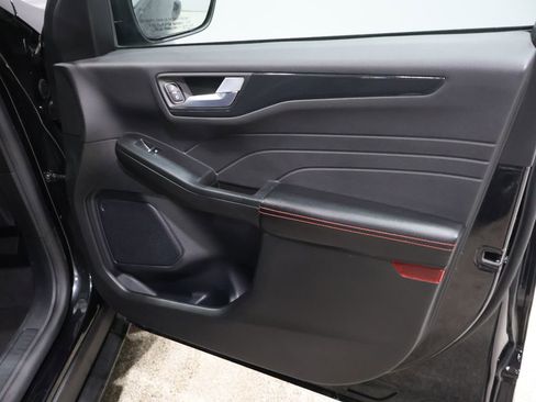 Used 2024 Ford Escape ST-Line image 24