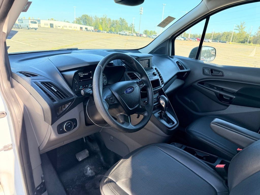Used 2019 Ford Transit Connect XL FWD image 9