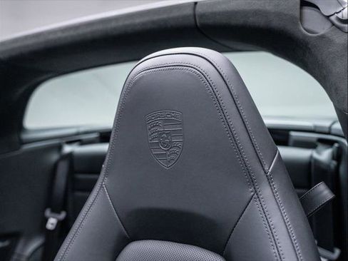 Used 2024 Porsche 911 Targa 4S w/ Premium Package image 28